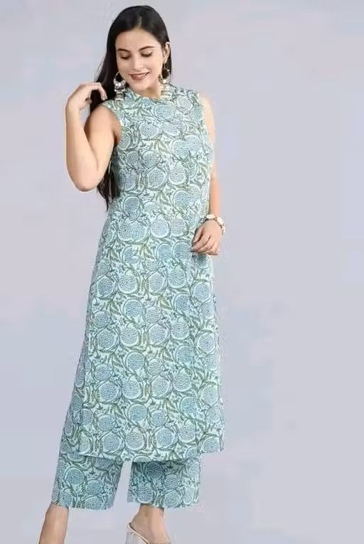 Stylish Rayon Printed sleeveles Kurta With Palazzos Set For Women