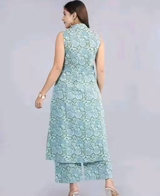 Stylish Rayon Printed sleeveles Kurta With Palazzos Set For Women