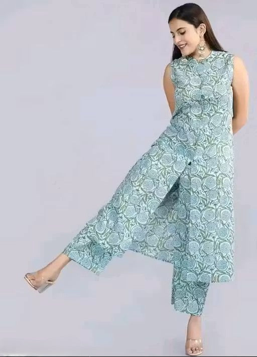 Stylish Rayon Printed sleeveles Kurta With Palazzos Set For Women