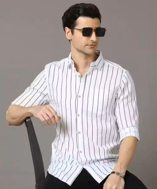 Regular Fit Solid Spread Collar Casual Shirt for partywear